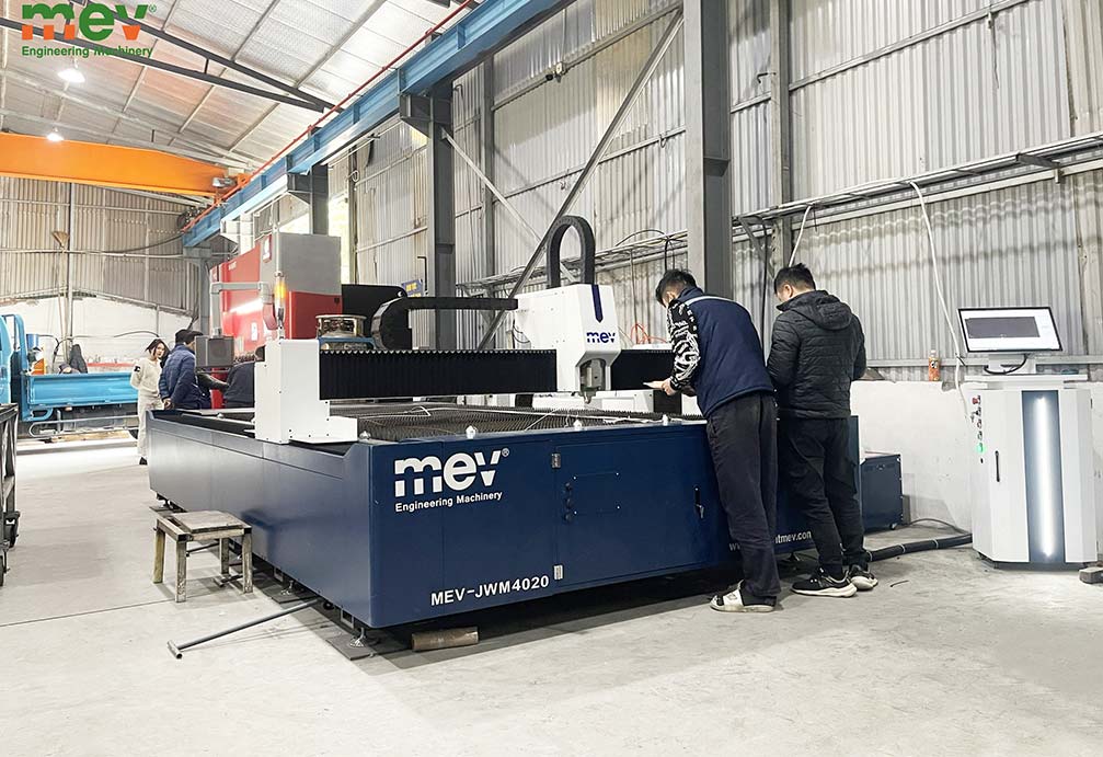 Máy laser chất lượng cao MEV JWM4020 Wuxi | Máy laser cấu hình cao cấp