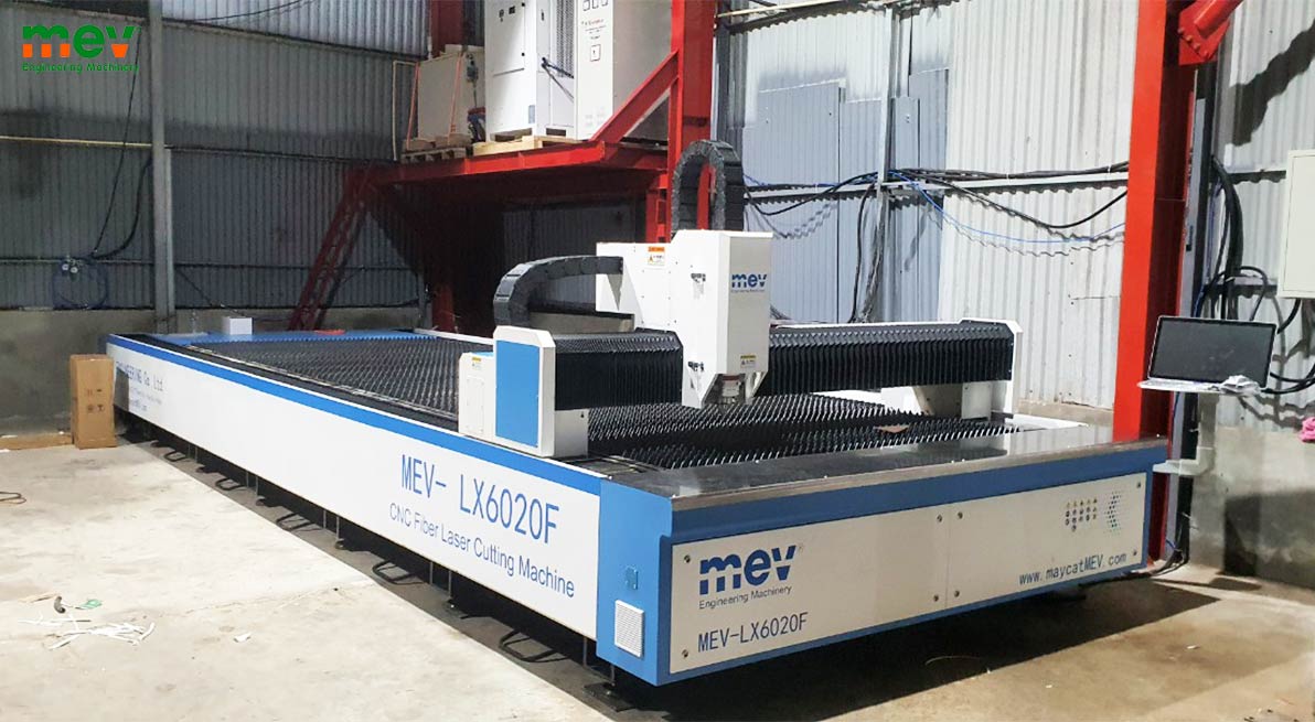 MEV bàn giao máy cắt laser công suất lớn 12KW tại Phúc Thọ, Hà Nội