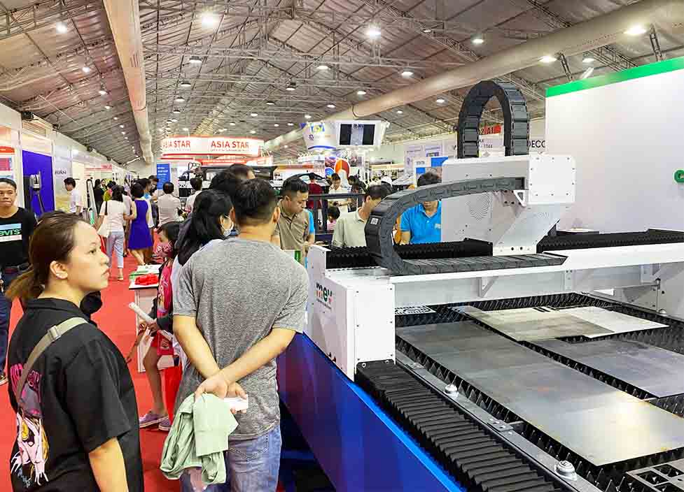 MEV tại triển lãm máy cắt cnc - Vietbuild Tp HCM