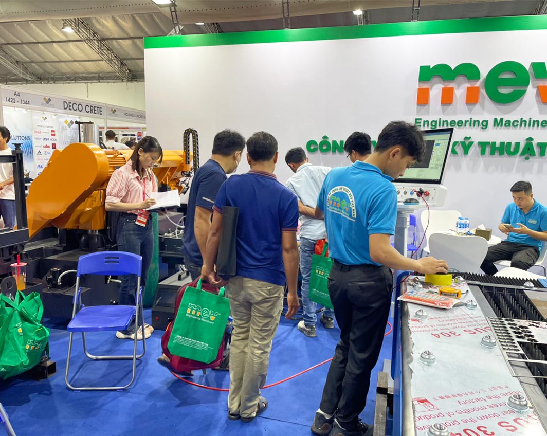 MEV tại triển lãm máy cắt cnc - Vietbuild Tp HCM