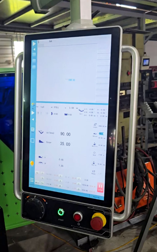 Máy chấn CNC 220 tấn PBH 220/4200