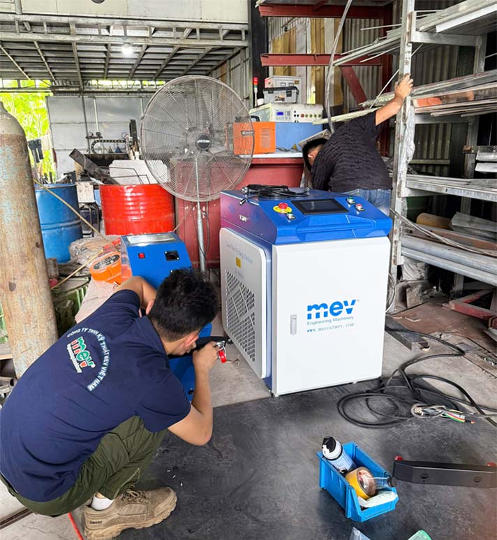 MEV bàn giao máy hàn laser fiber 3000W tại Bắc Giang