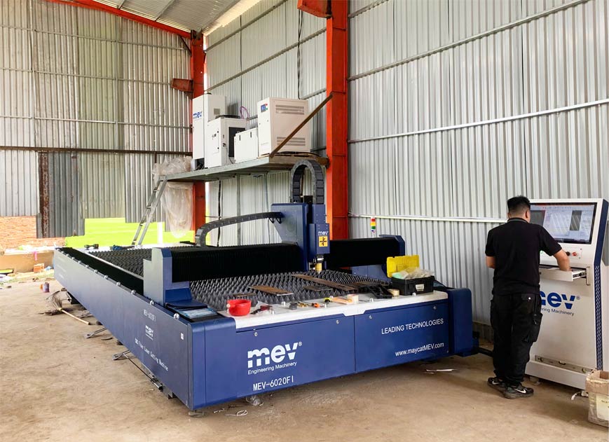 MEV bàn giao máy cắt laser 6020FI tại Đắk Lắk