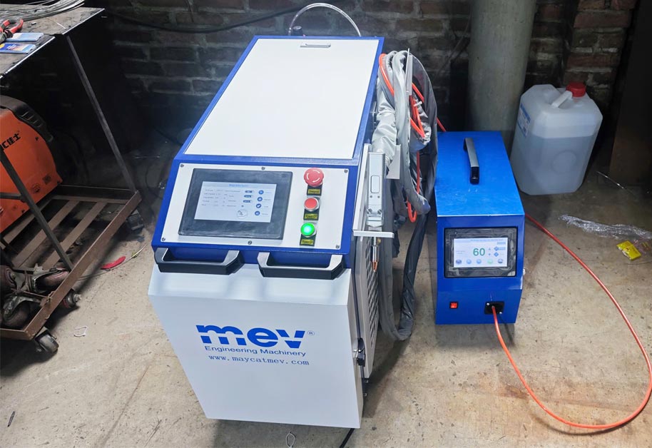 Bàn giao máy hàn laser fiber 1500W tại Hà Nội