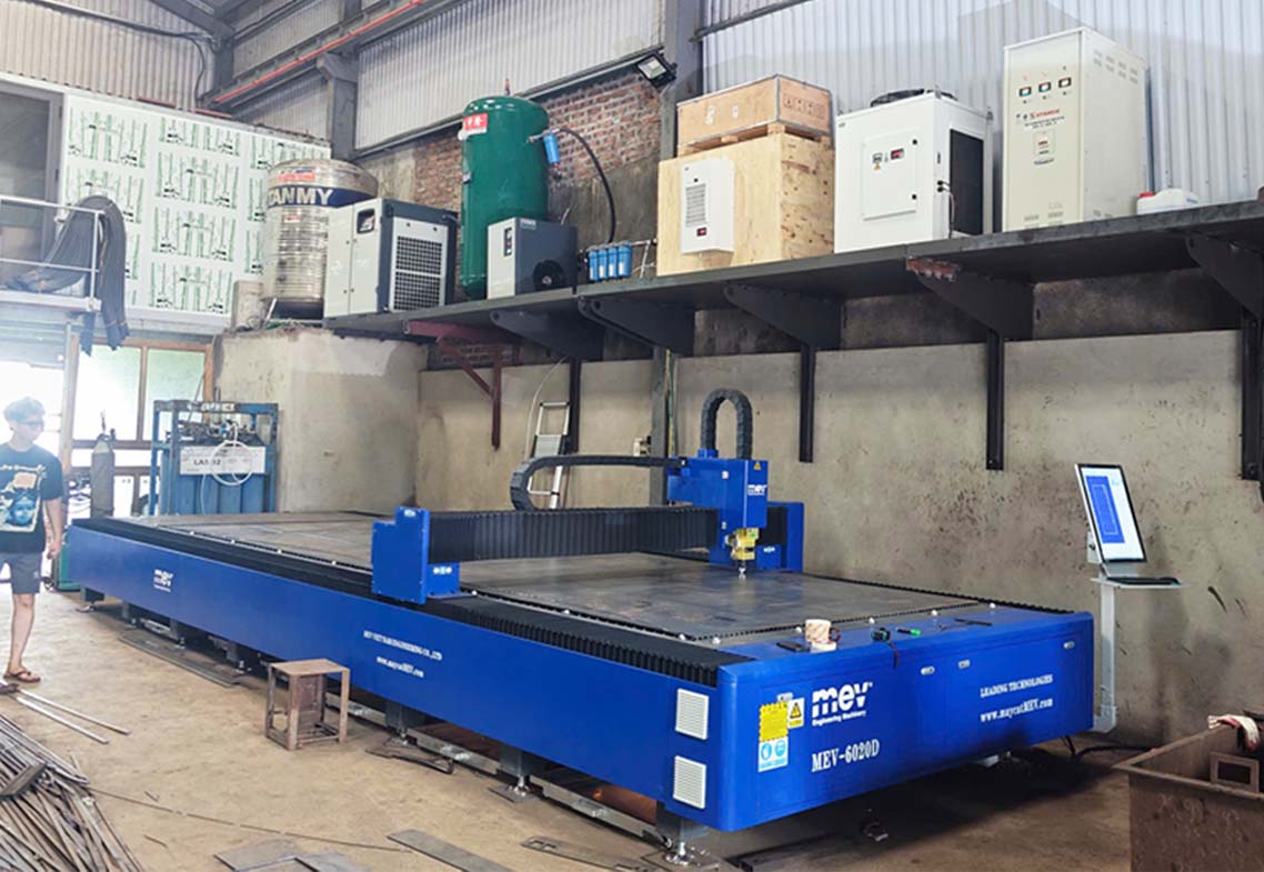 Máy cắt laser giá rẻ 6020D 6kw và máy nén khí 22kw tại Ninh Bình
