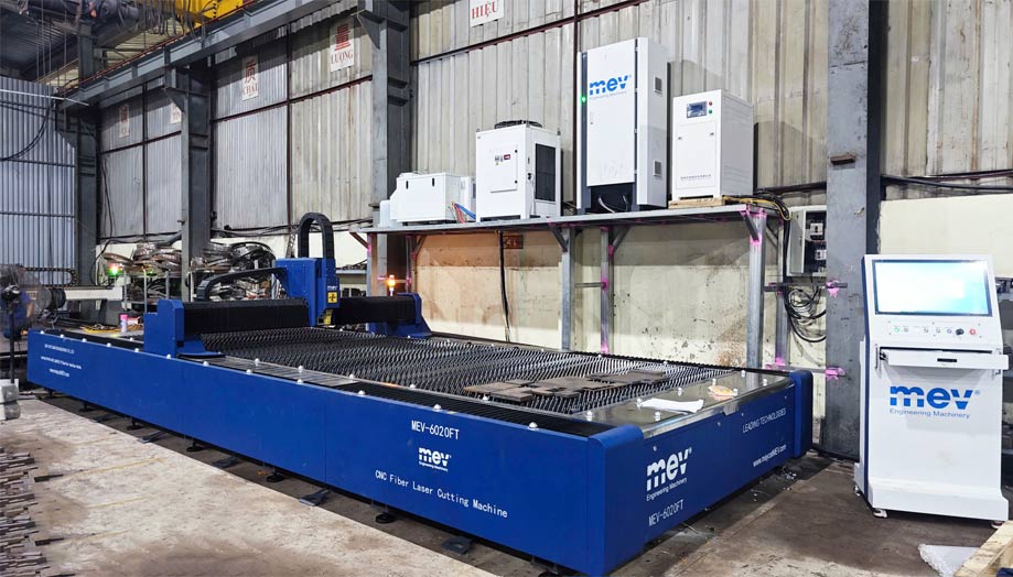 Lắp đặt máy cắt laser 6020 FT 6kw tại Hà Nội