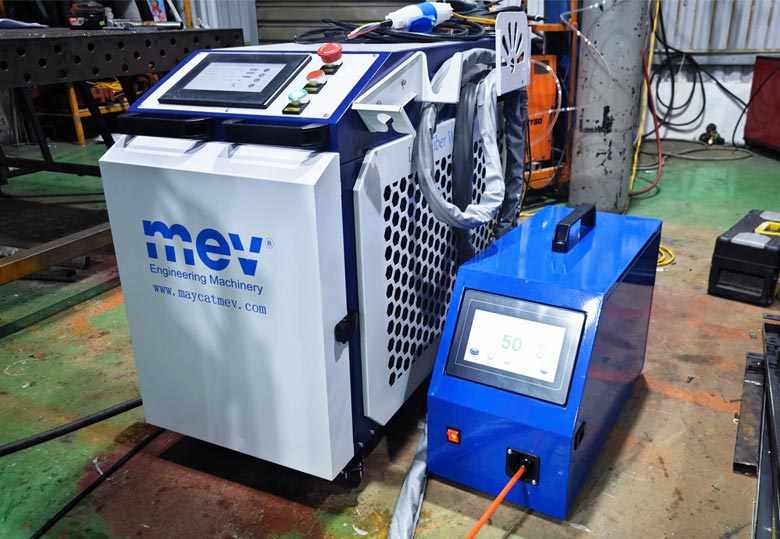 MEV bàn giao máy hàn laser cầm tay 1500W tại Hà Nội
