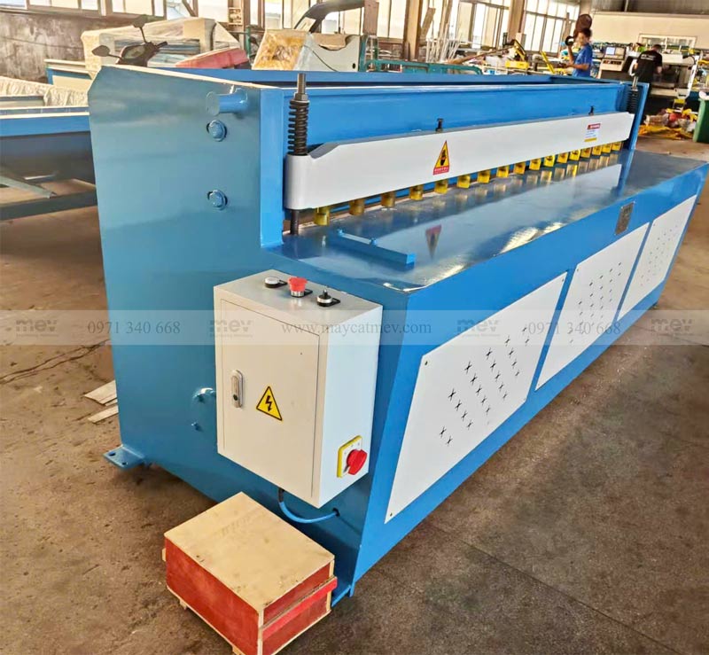máy cắt tôn điện | máy xén tôn mỏng bằng điện