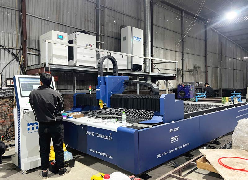 MEV bàn giao máy cắt laser 4020FT 6kw tại Hà Nội