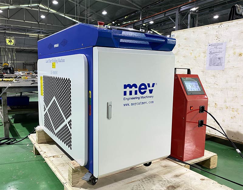 Máy hàn laser fiber 3000W