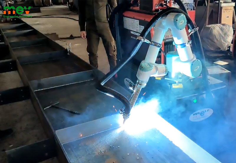 Giải pháp Robot hàn cho ngành kết cấu thép
