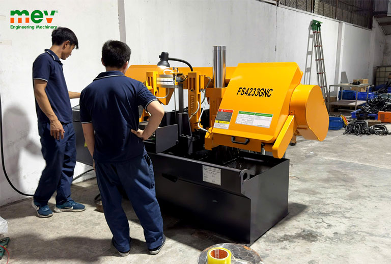 lắp đặt máy cưa vòng tự động FS4233GNC tại Hải Phòng