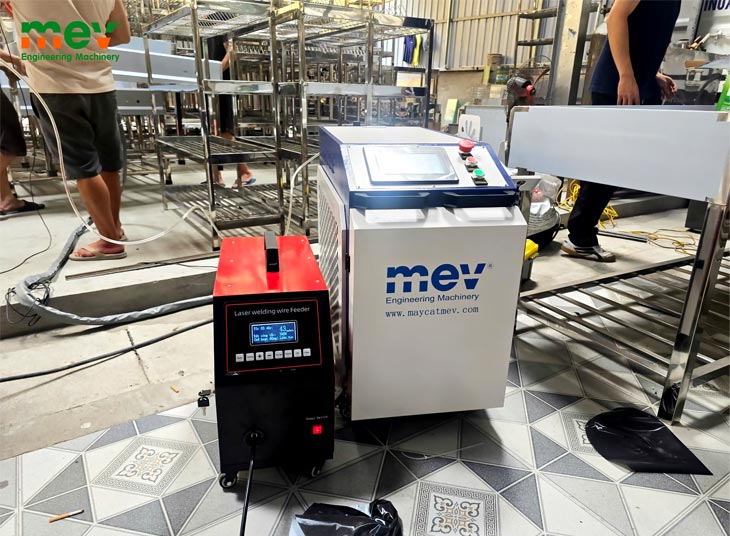 MEV Bàn giao máy hàn 5 chức năng tại Thái Nguyên