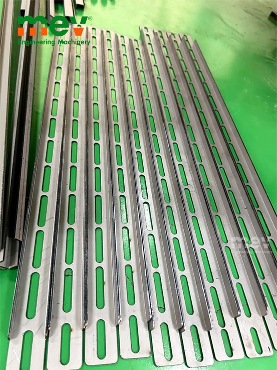 Máy đột dập cơ JH21 | Giải pháp đột lỗ, cắt biên kim loại