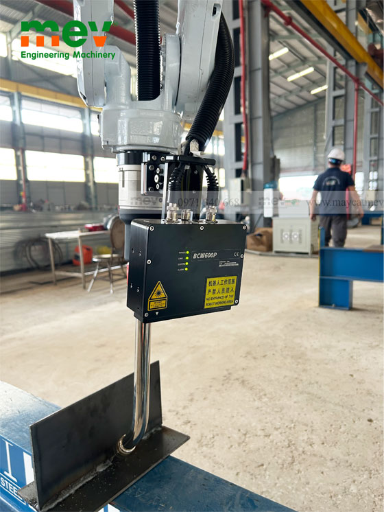 Cảm biến dò đường hàn Seam Tracking cho Robot hàn