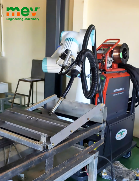 MEV Lắp Đặt Cobot Hàn Tại Vĩnh Phúc Cho Sản Xuất Tủ Điện